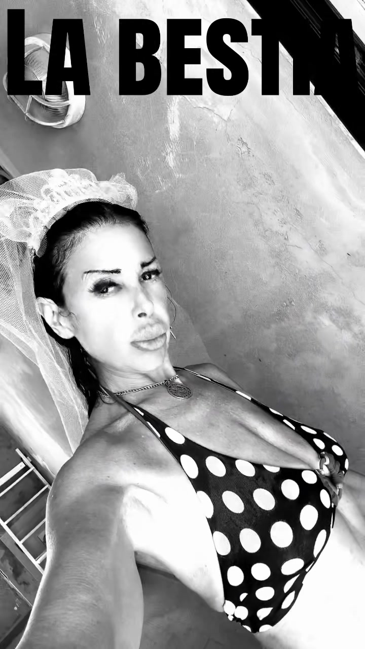@LA BESTIA⭐️EMANUELLE CRISTALDI