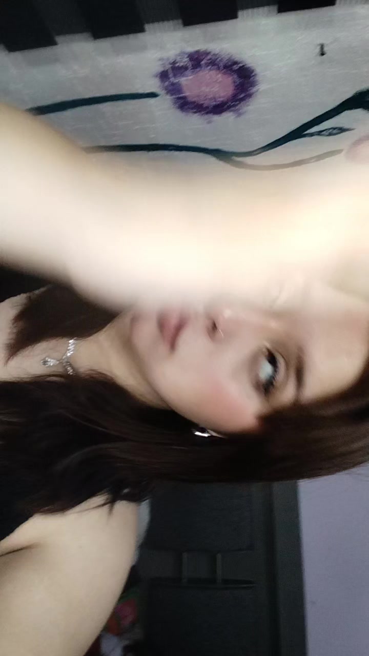 @Vickiss✮⋆˙