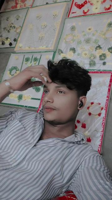 @Rs   Rohan