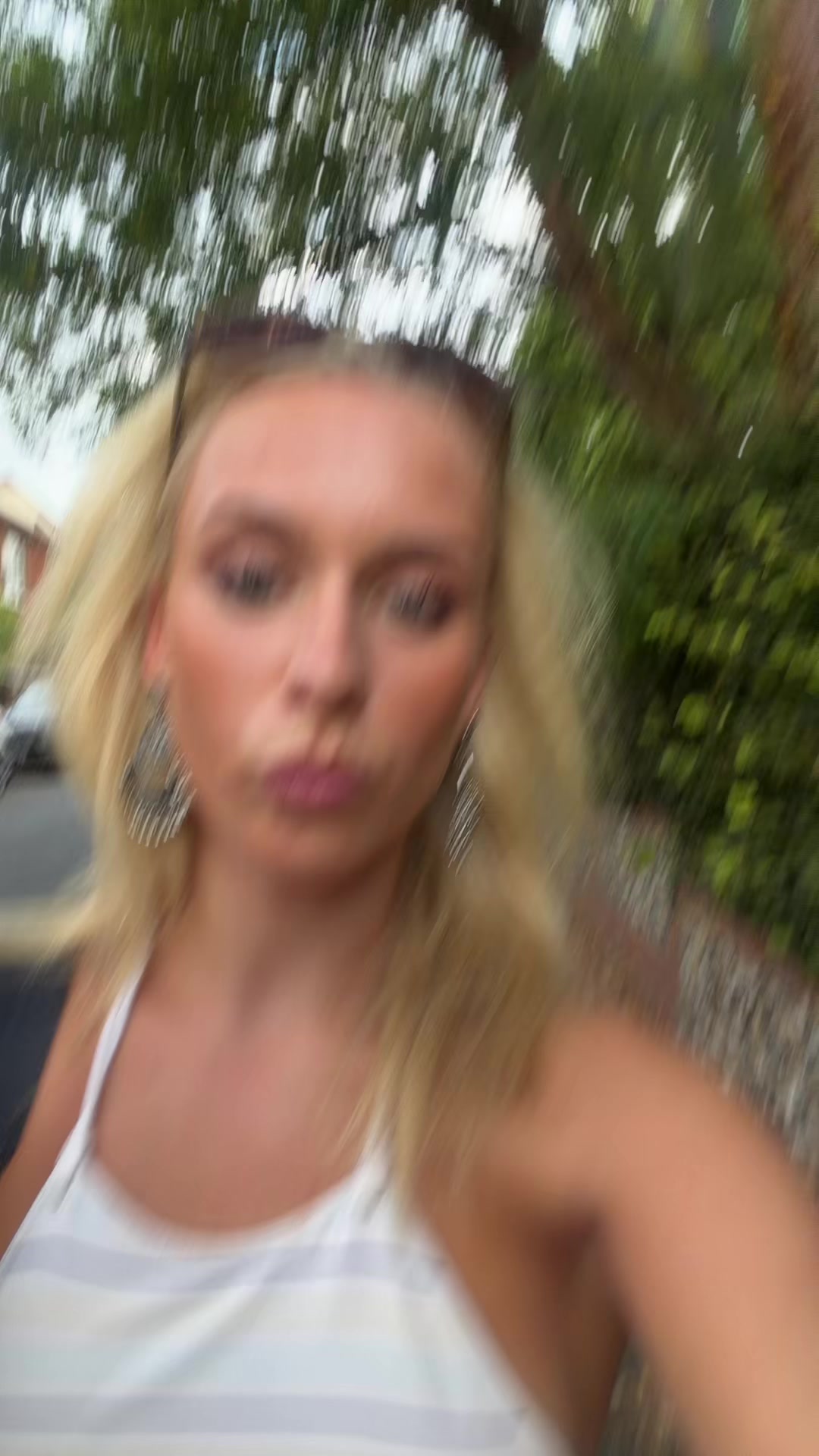 @tb