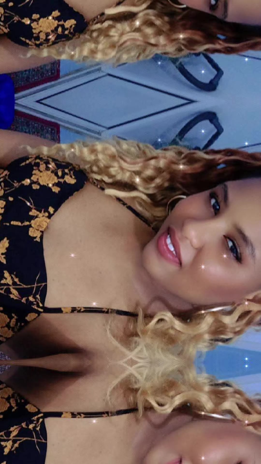 @Mrs 👧🇰🇪🇬🇭🇳🇫🇹🇿🇺🇬🇿🇦