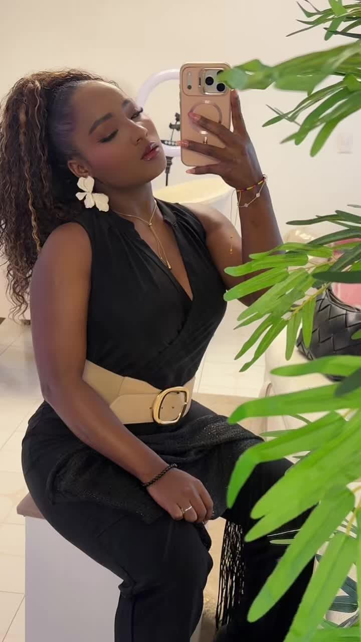 @Vanessa 🤎 G 02