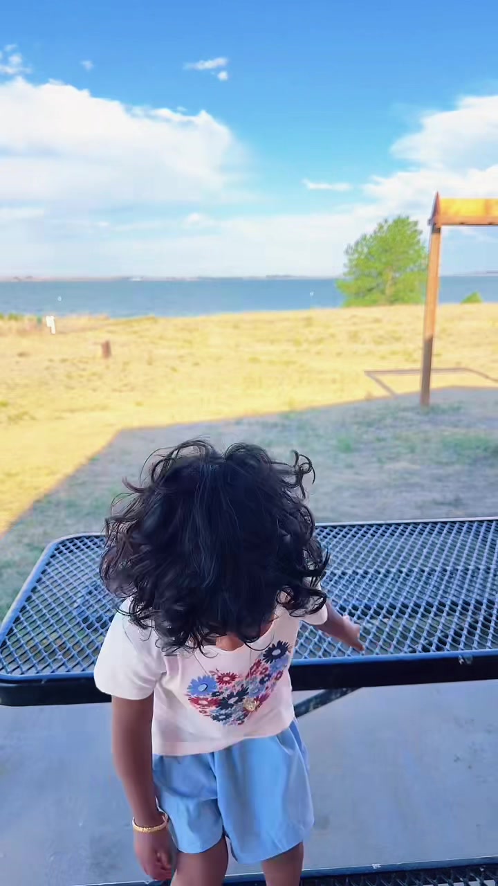 @DaanySophiaAaru