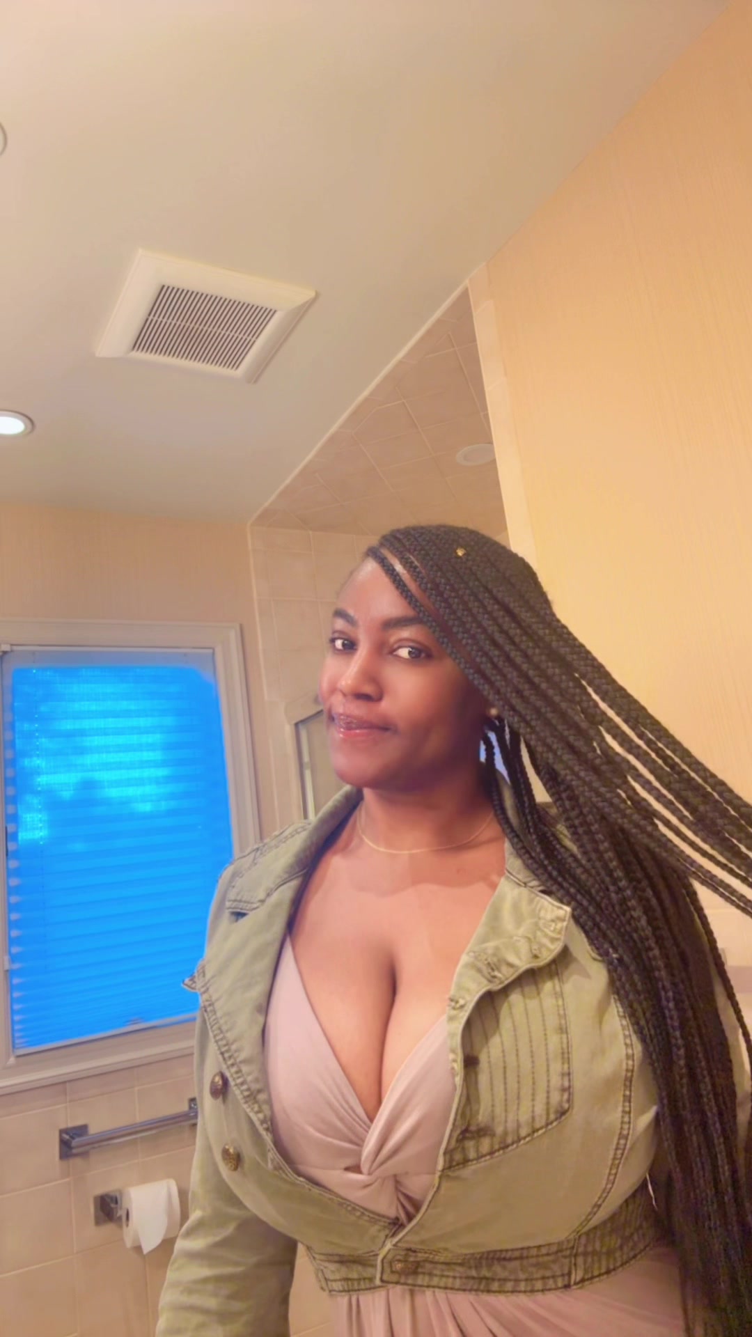 @mimiubini