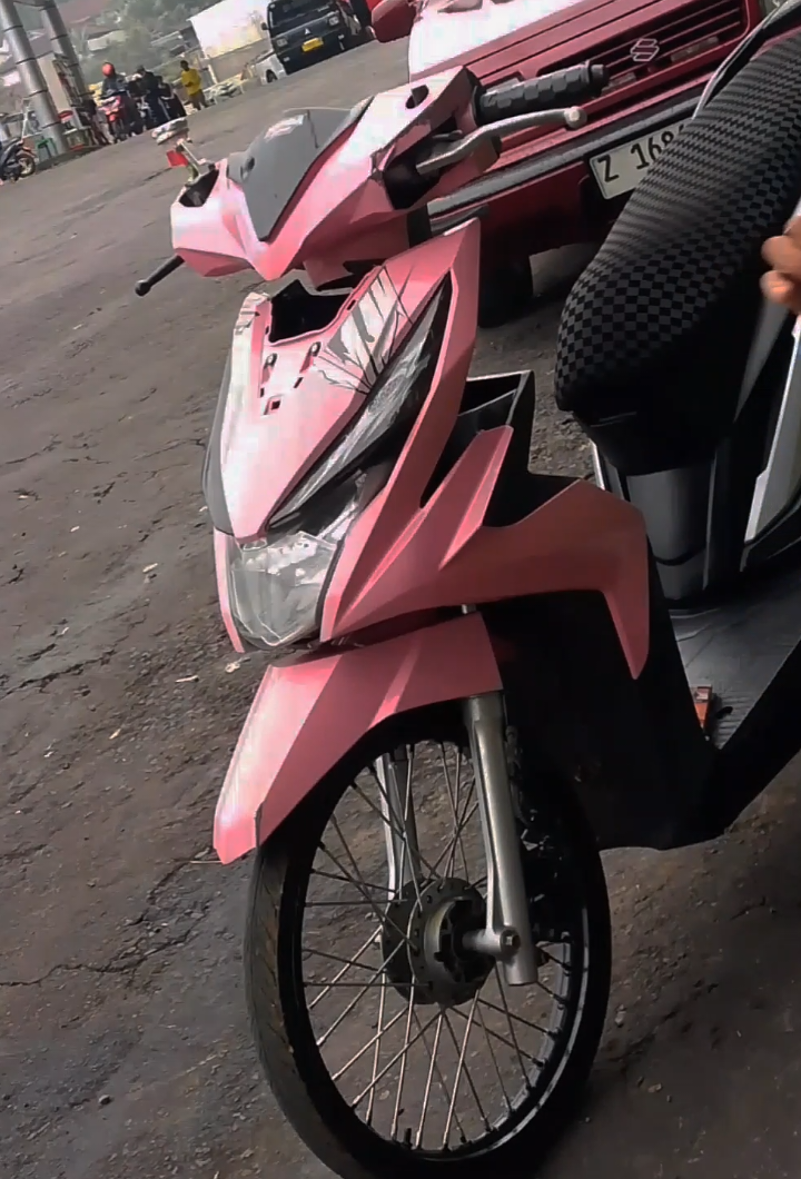 @𝘼𝙢𝙚𝙠 𝙍𝙤𝙧𝙧