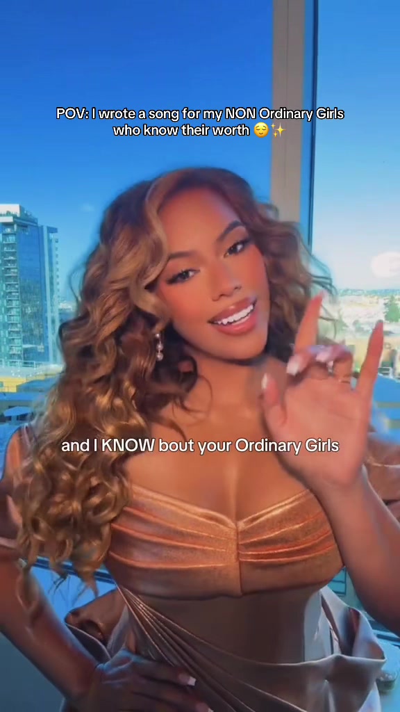 @Dinah Jane