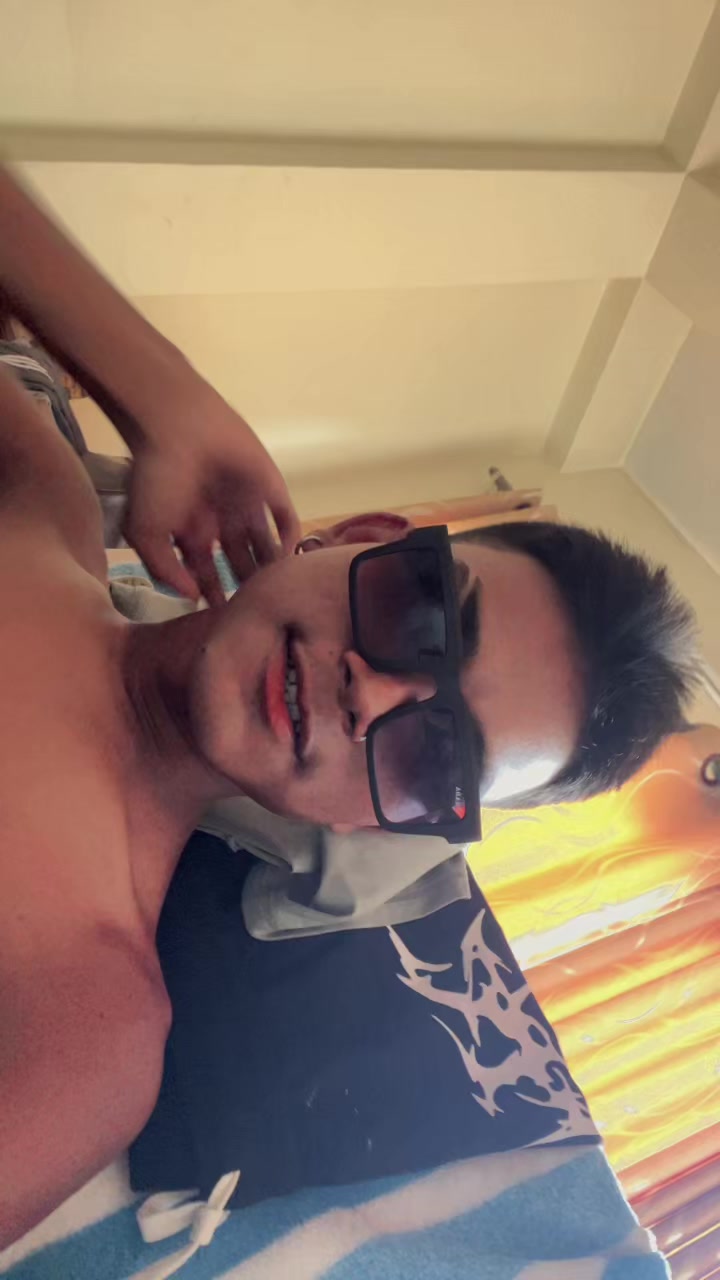 @🚬💫