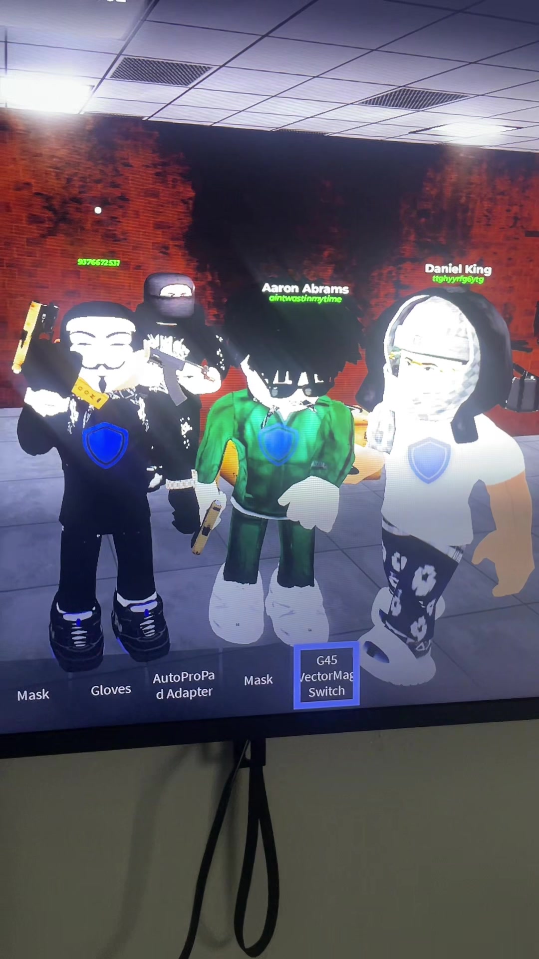 @🤫