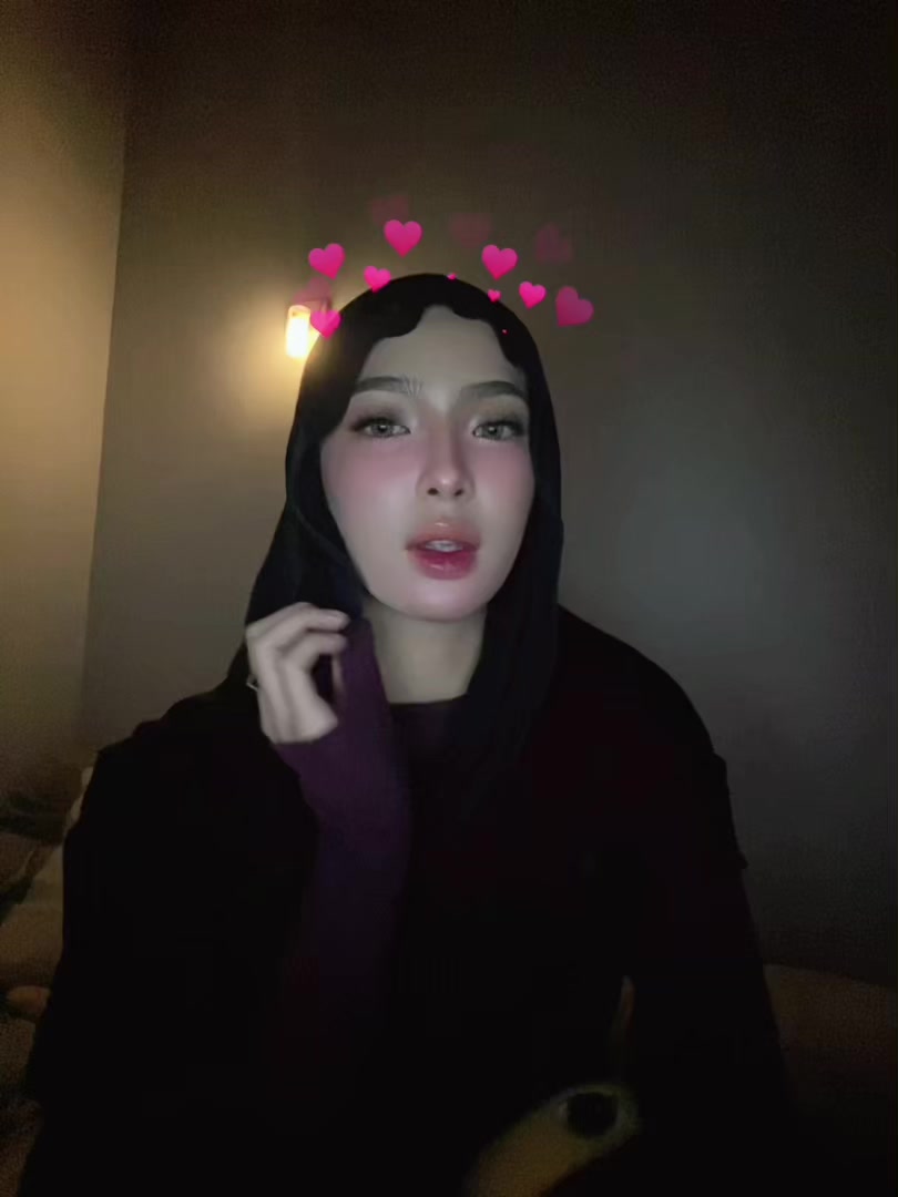 @نبيلة
