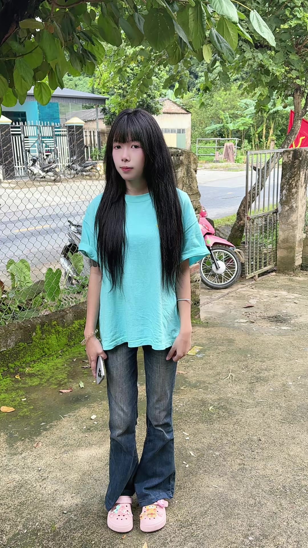 @Thuỷ Tây