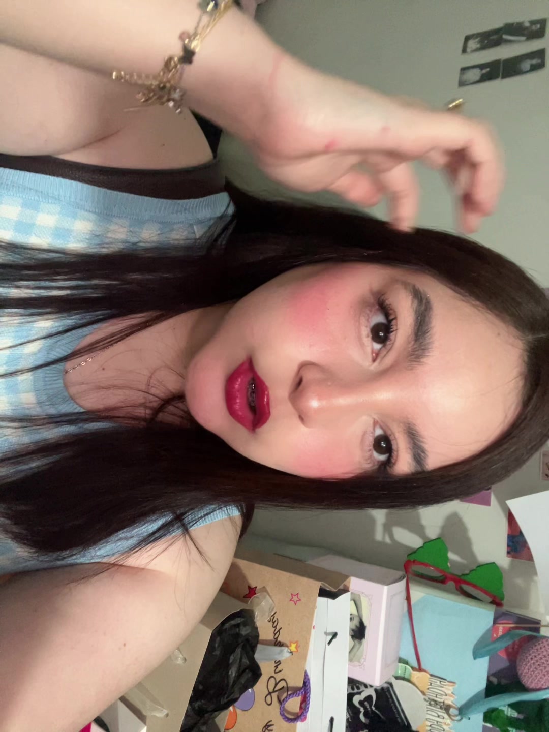 @Aleee