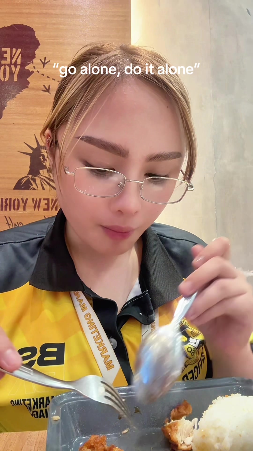 @prettyanimooo on IG