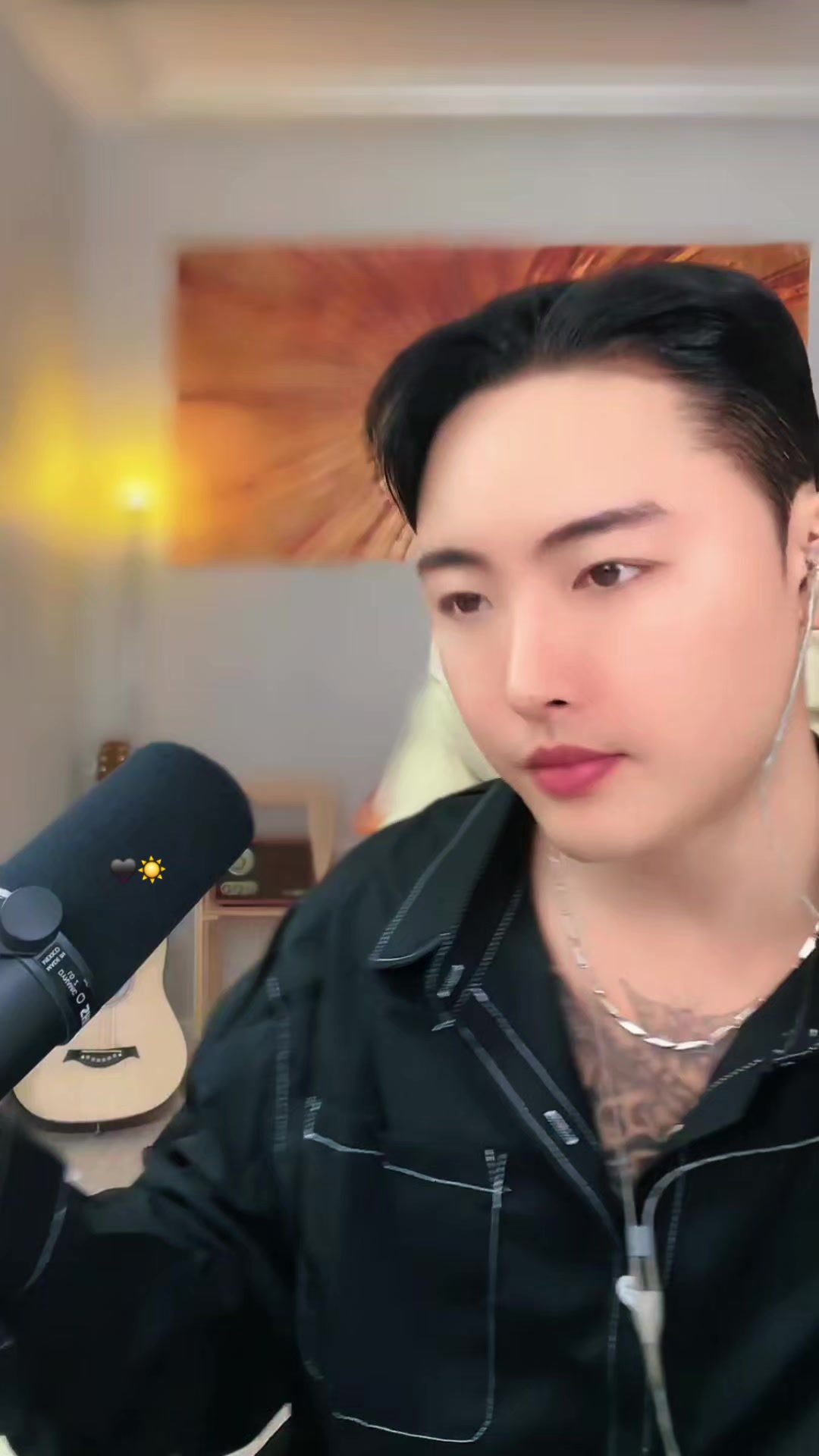 @🖤˚⋆선샤인⋆˚☀️