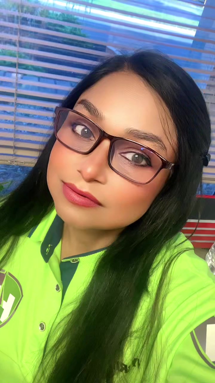 @Moni