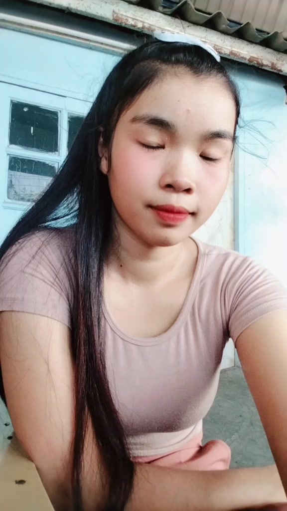 @ນາງສຸກສະຫມອນ ຈັນທະລັງສີ