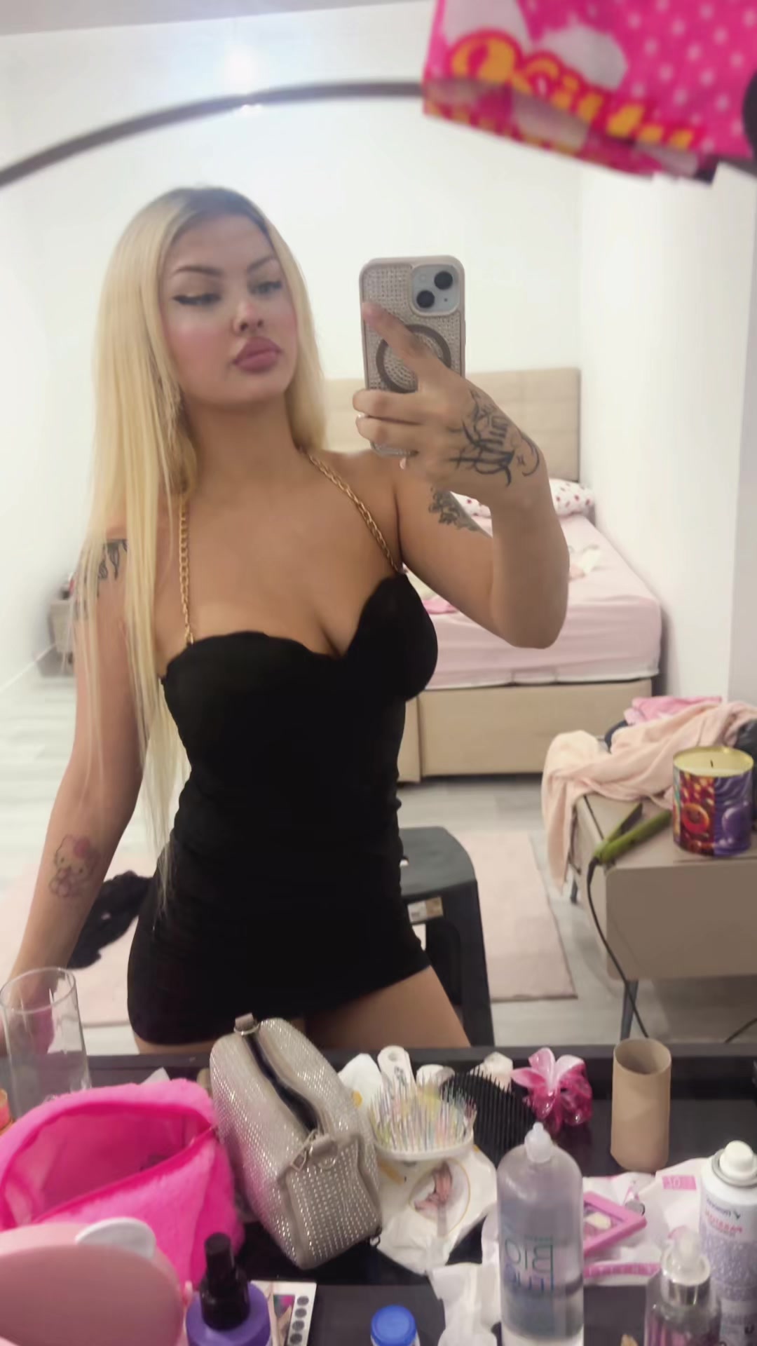 @👸🏼