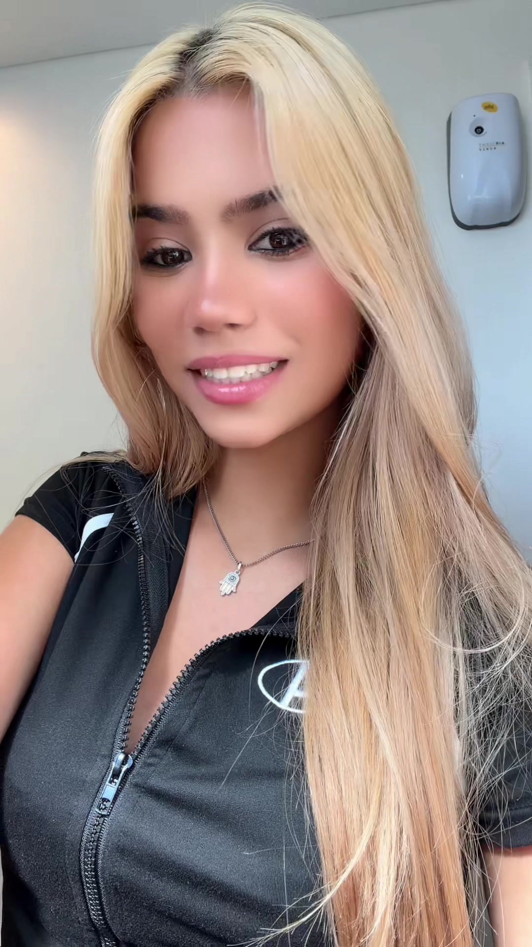 @Mika 🤪