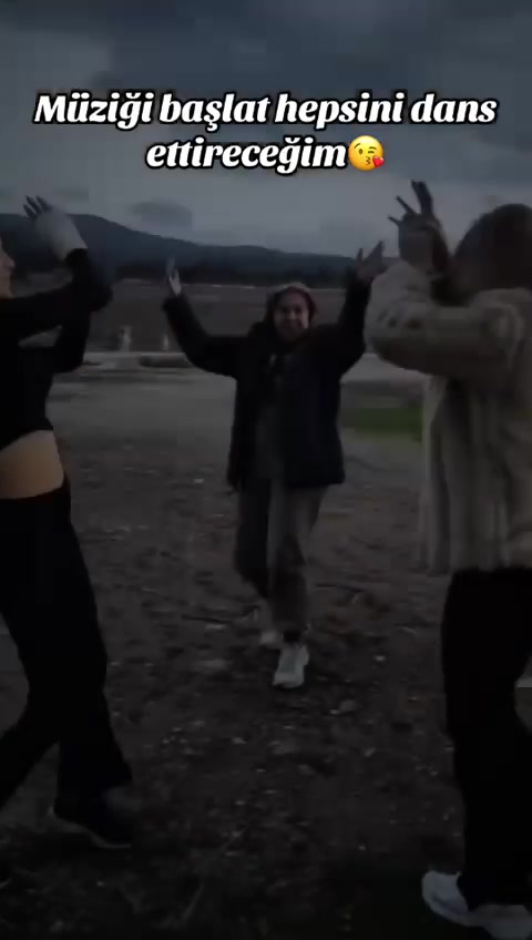 @🎲🕊️вÜŞrα🕊️🎲