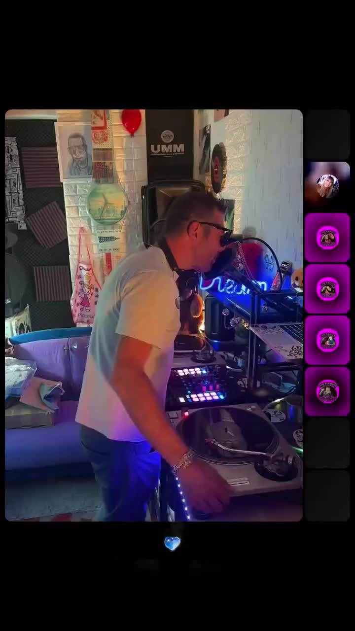 @Angelo Groove Bros Parigi💕🎧