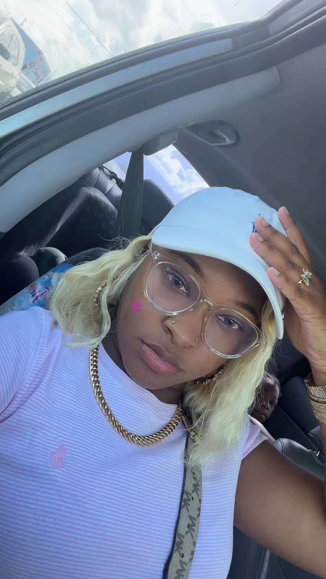 @ShawtyySaucinn