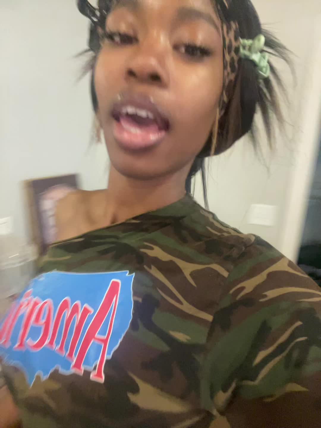 @*෴*