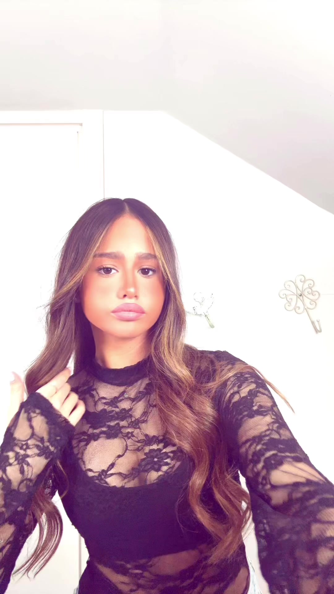 @𝐋𝐈𝐀𝐍 𝐇𝐀𝐒𝐒𝐎𝐍