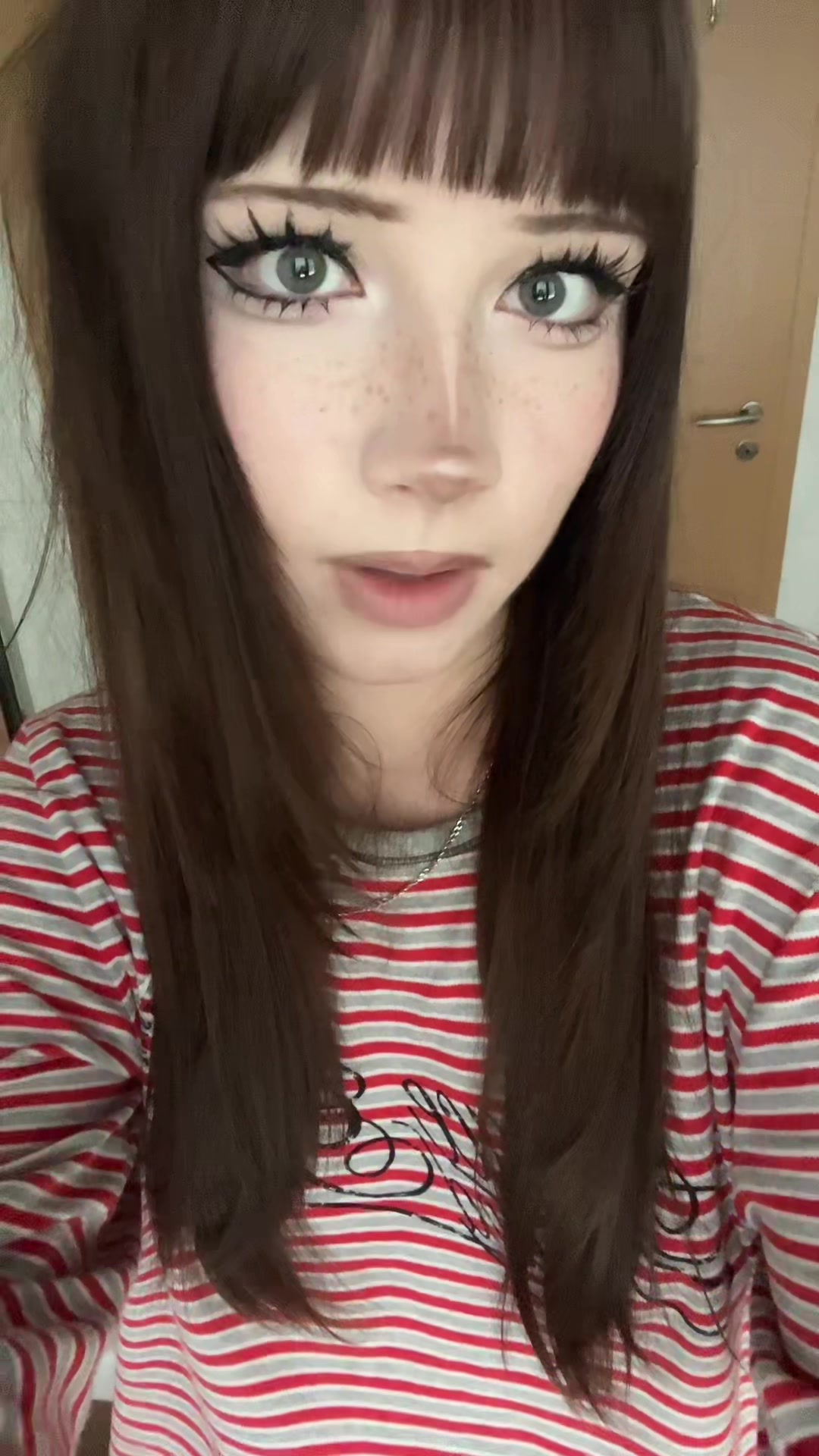 @nicole