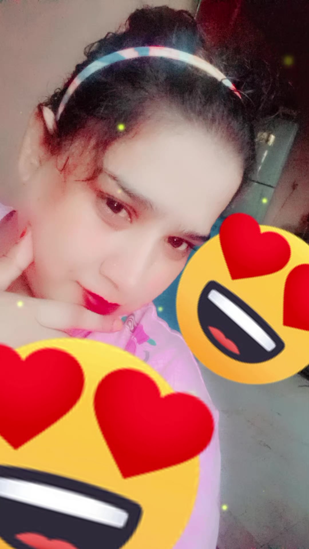 @Uroosa Khan
