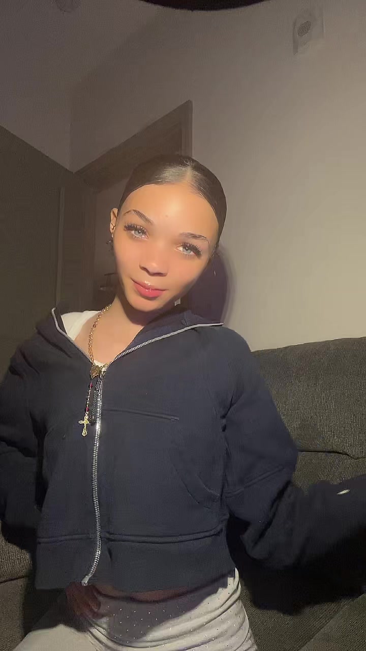@Bellaaa