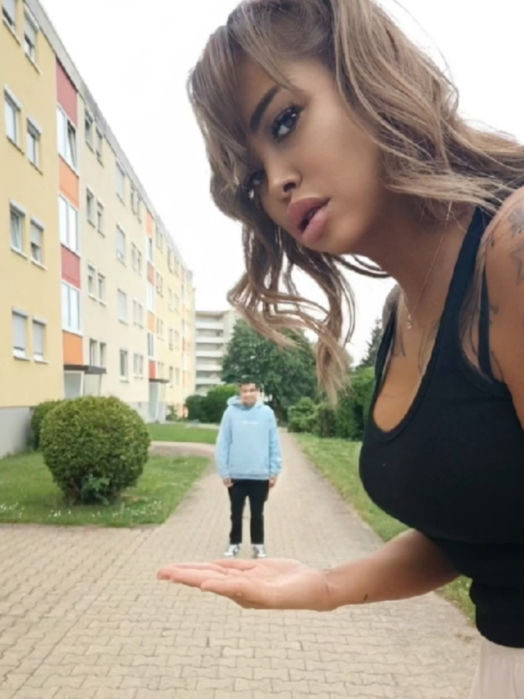 @Tiya