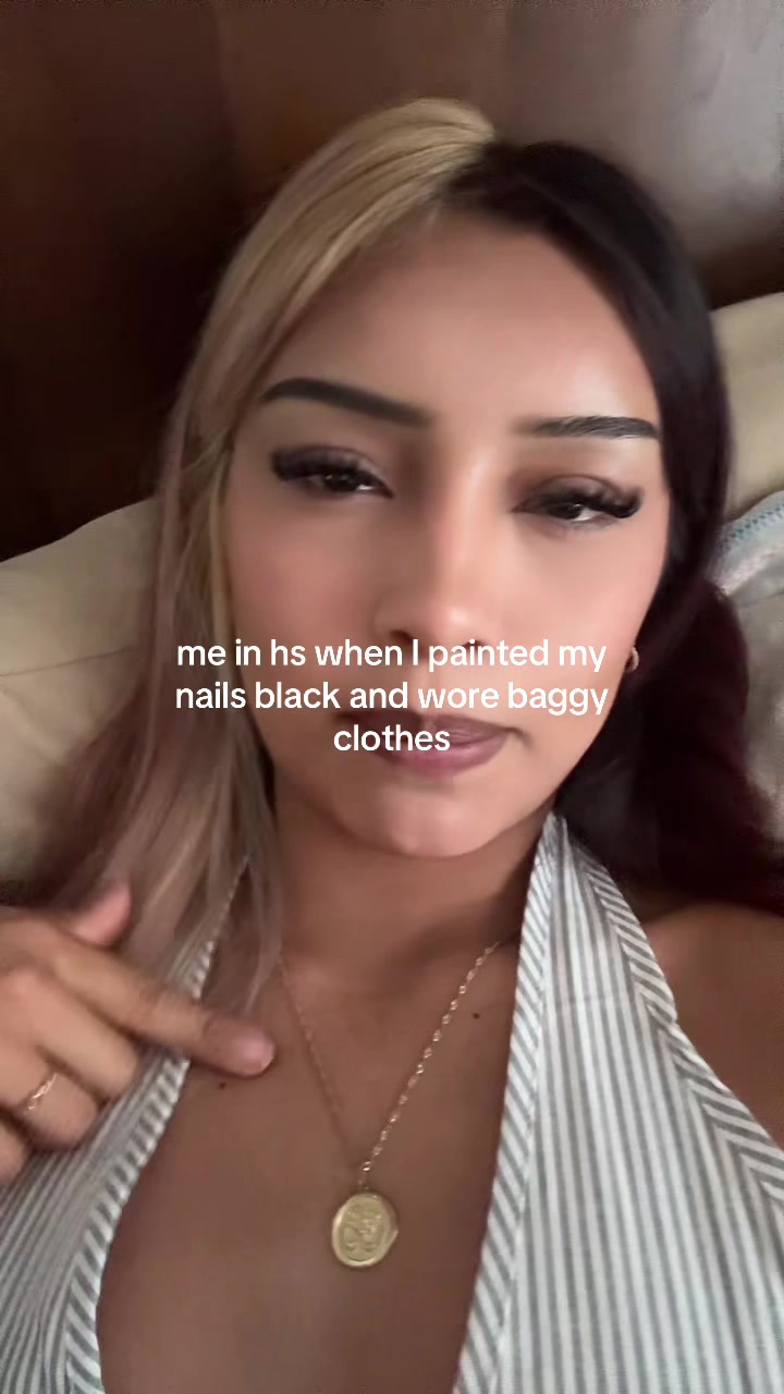 @anevay.jpg