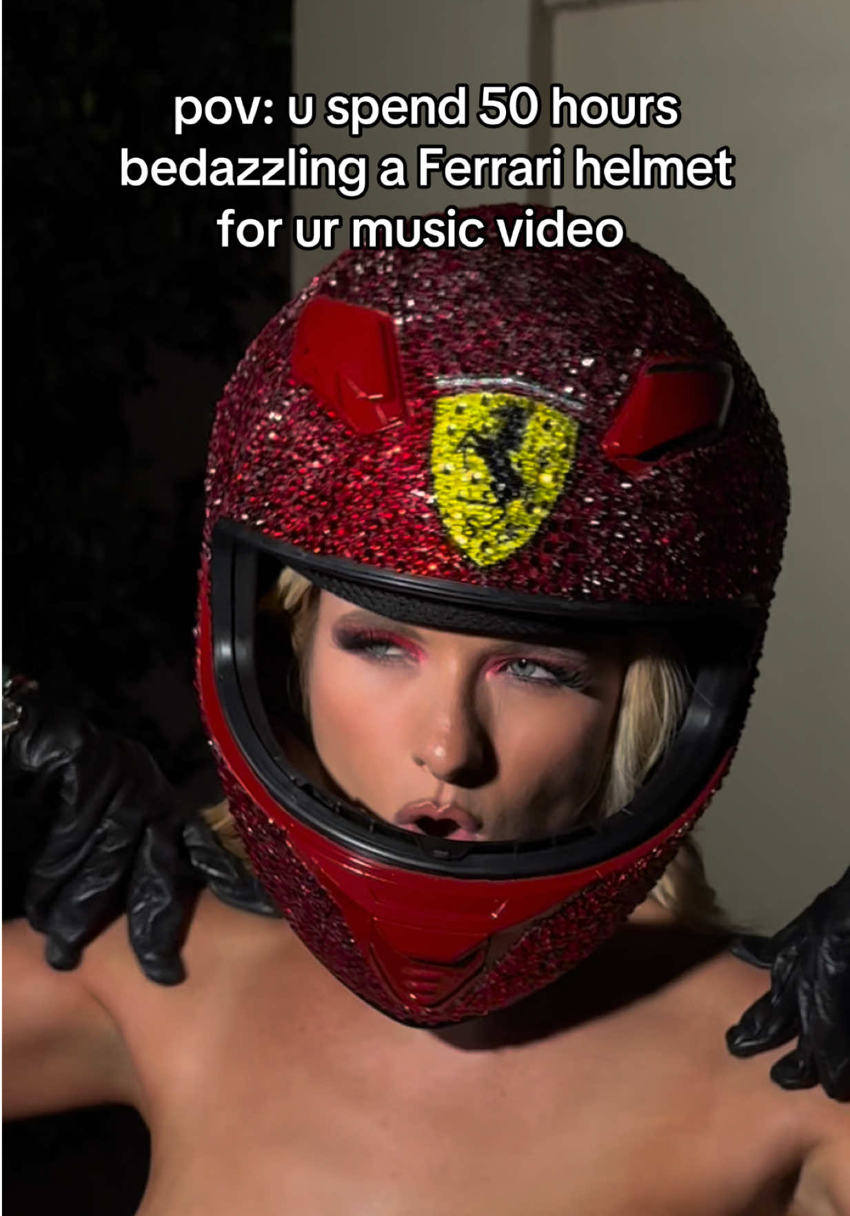 @Izza