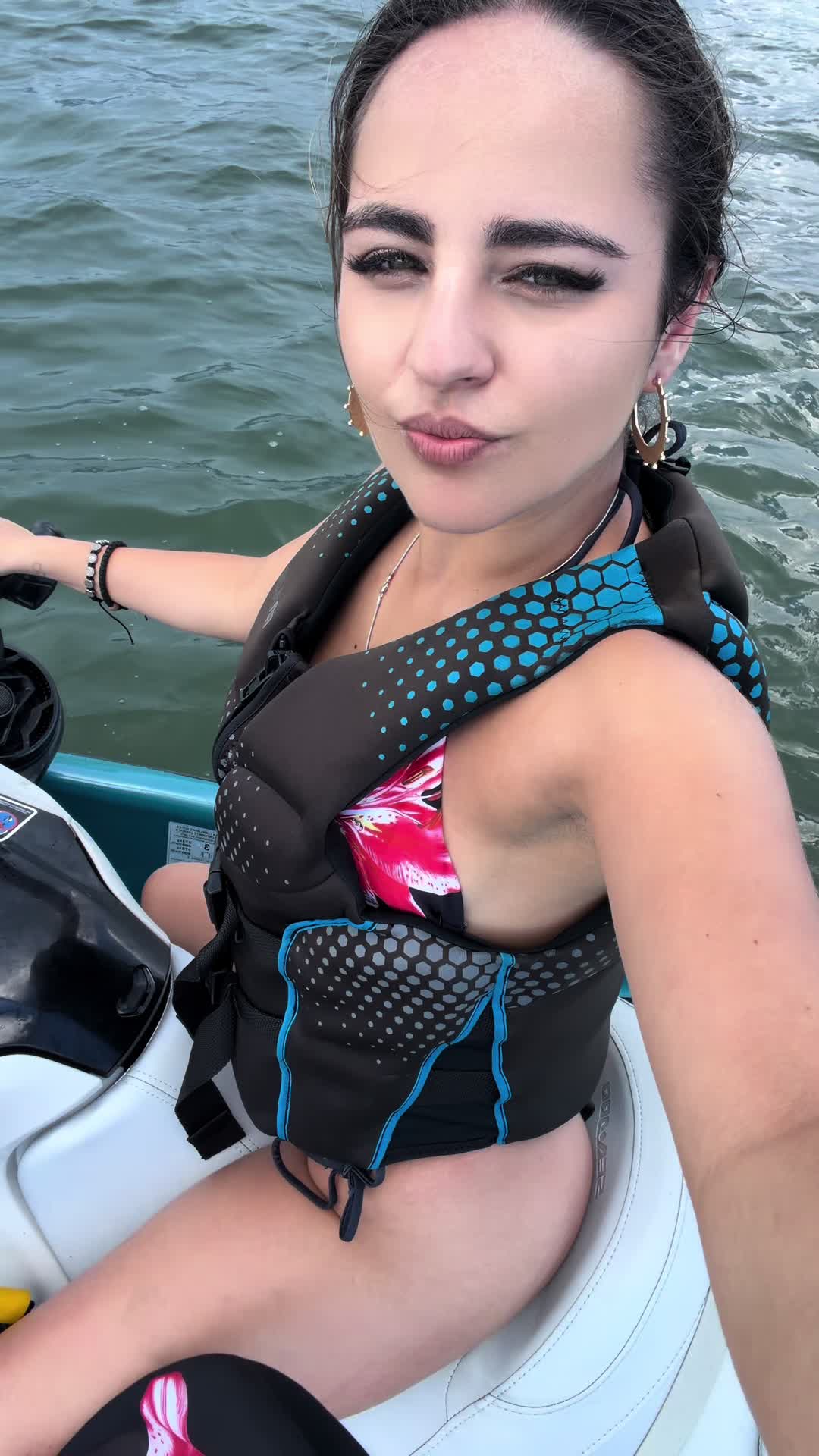 @juliskiss20