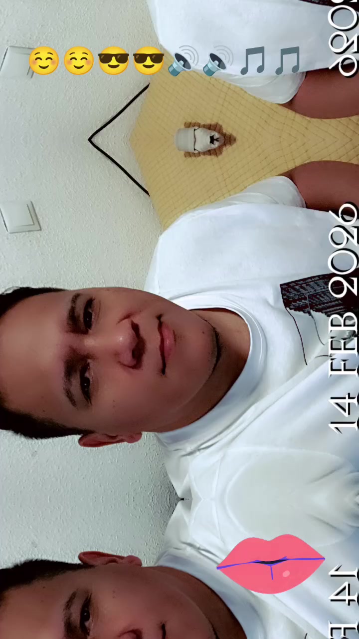 @A.j ☺️