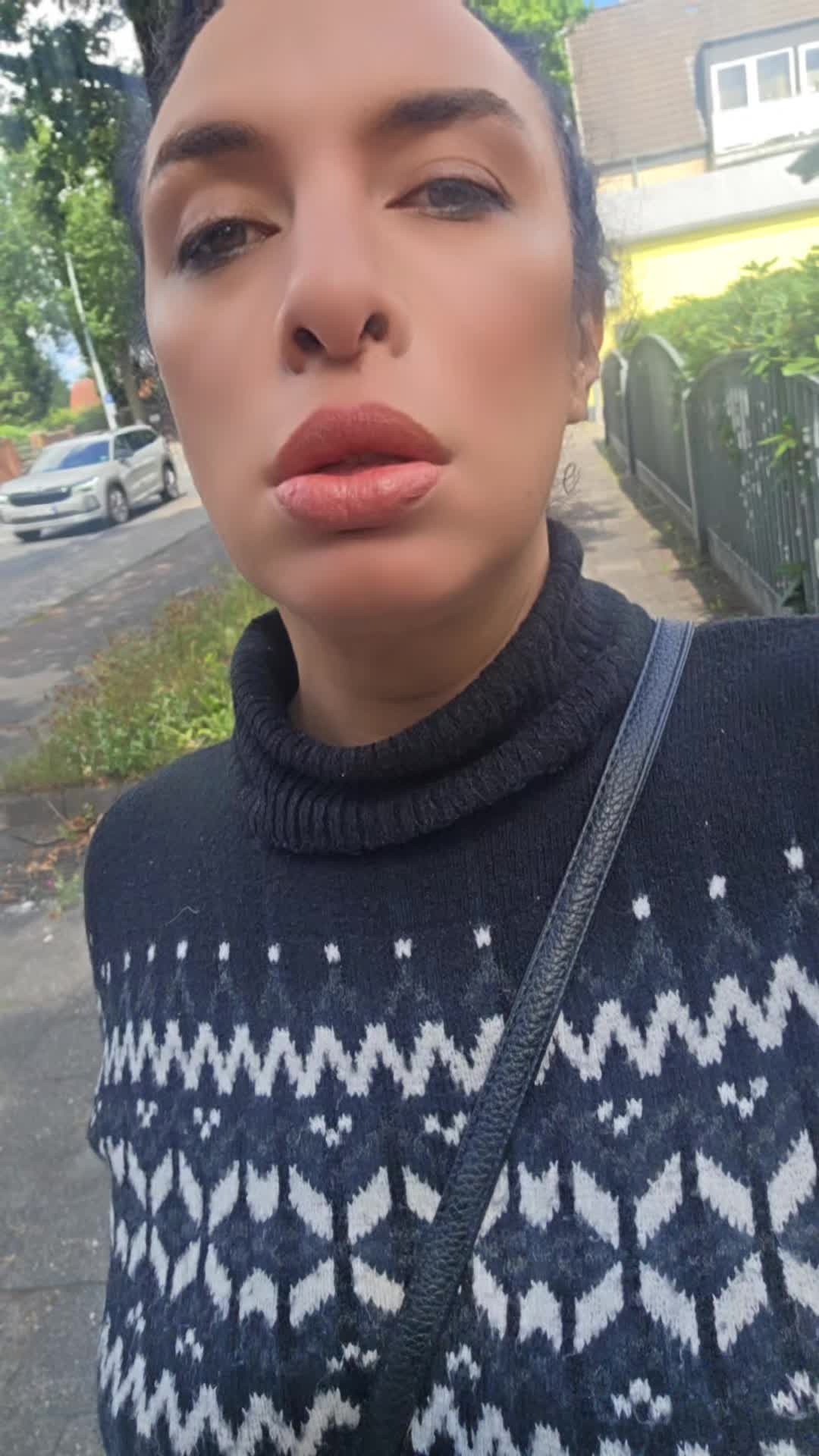 @nicolereyes2222