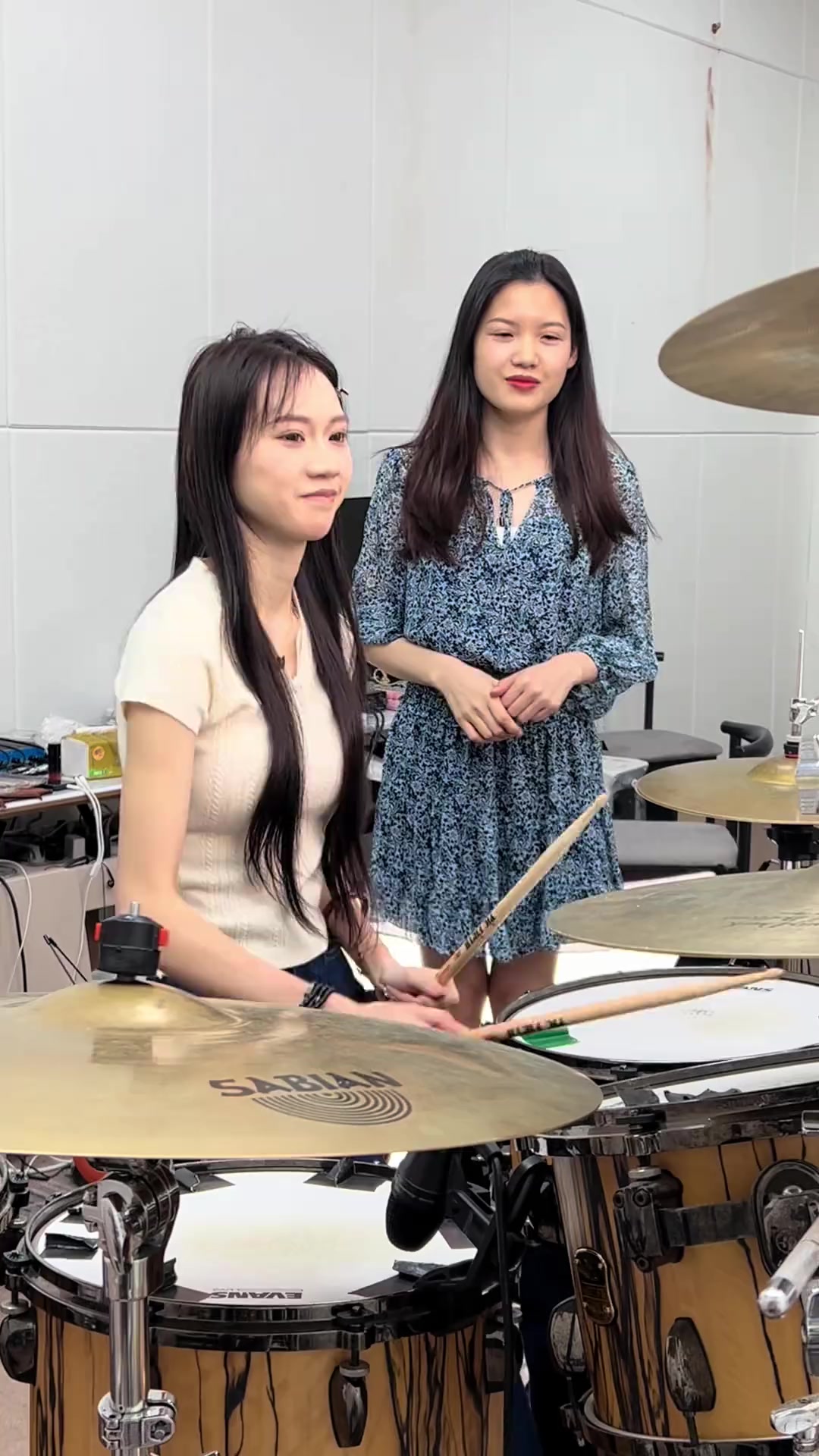 @微妮儿