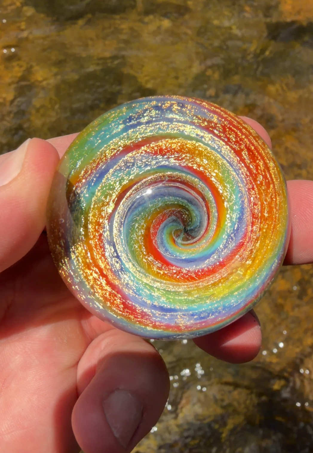 @Avenue_Glass