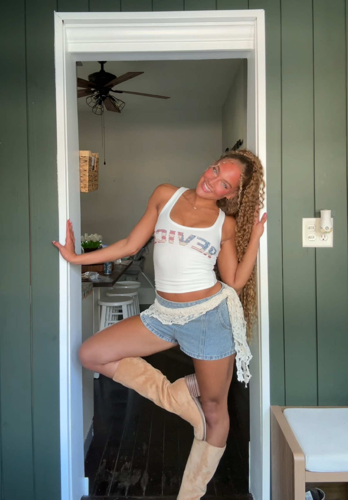@audrey lynn