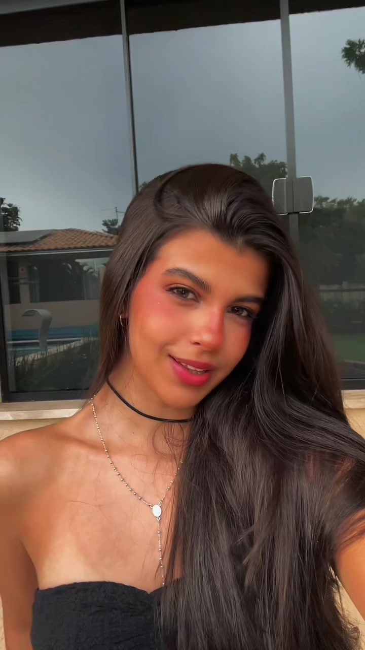 @Gabriela