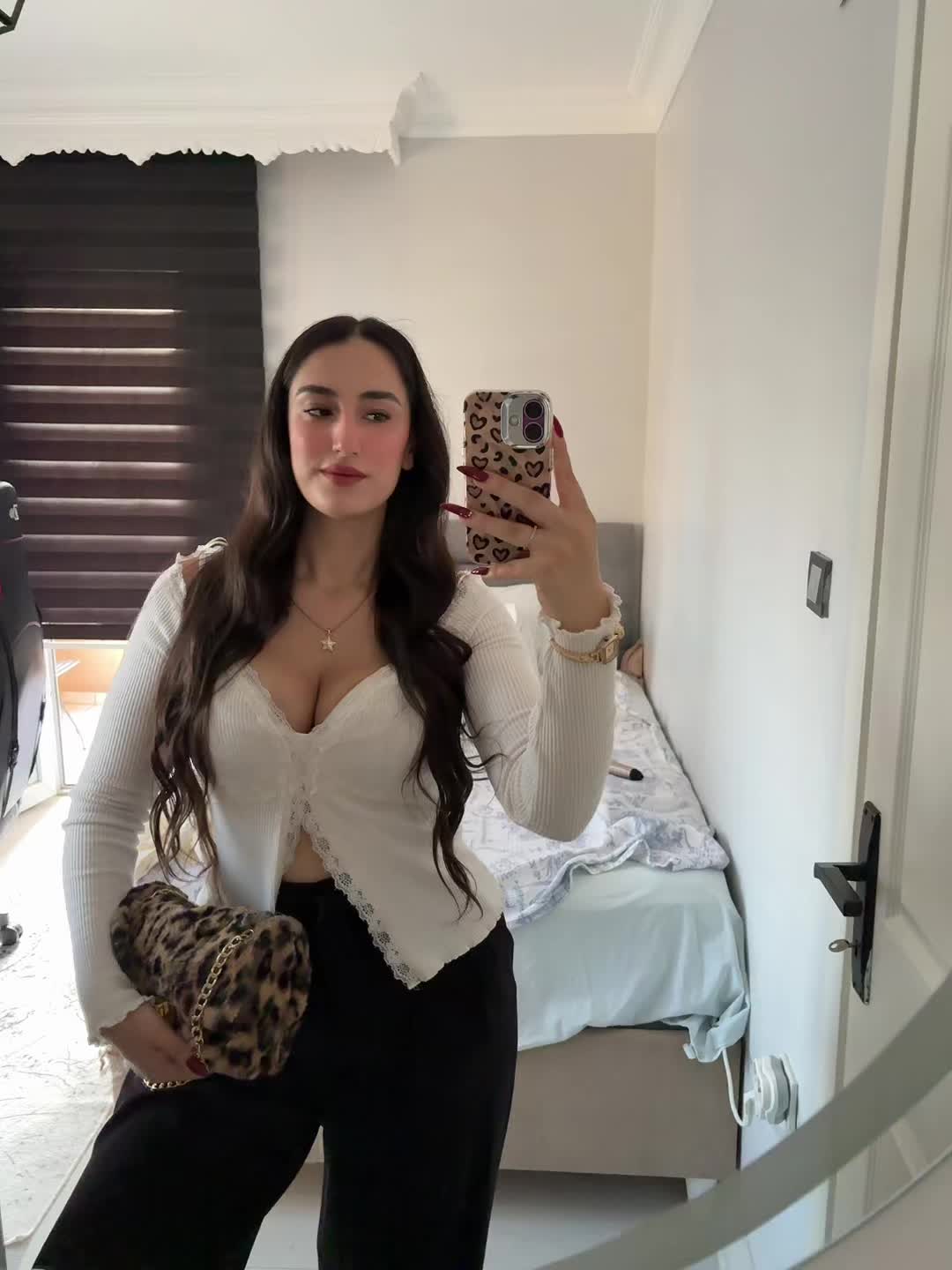 @1cerenerenn🪬🐆