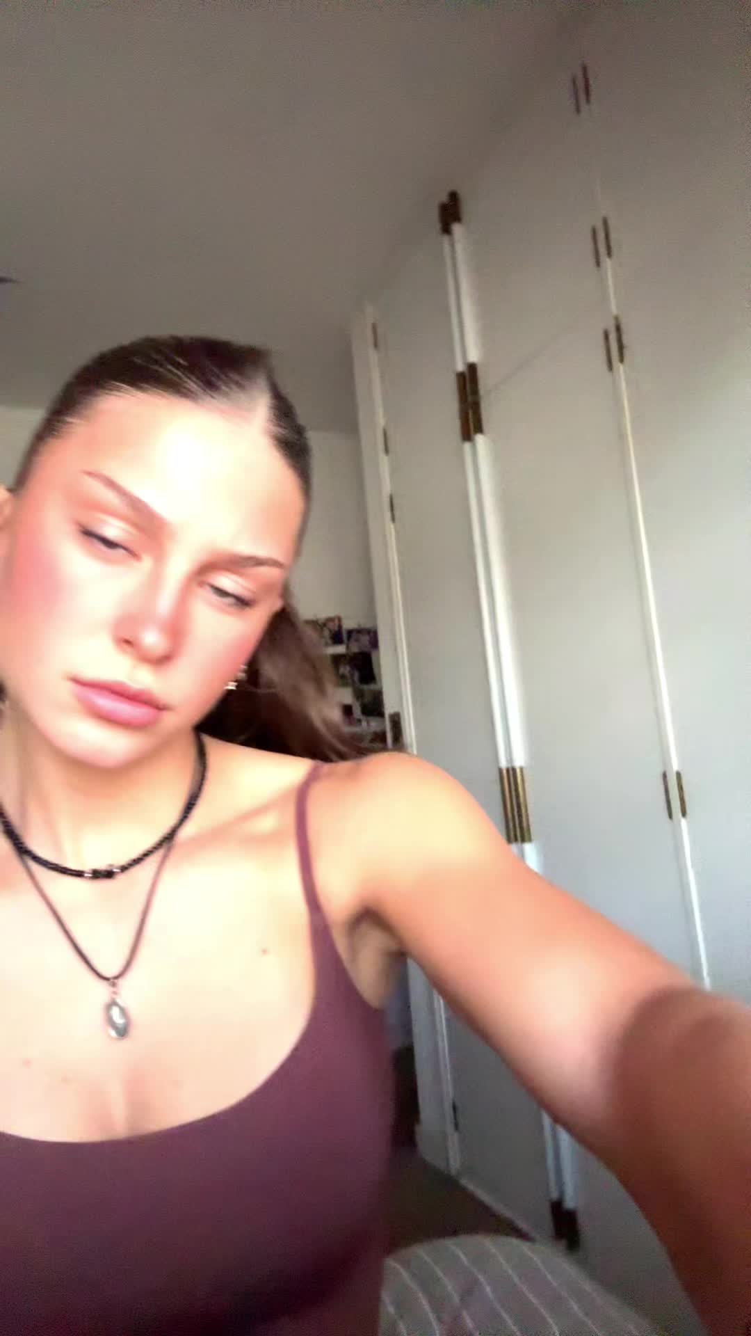 @viccu