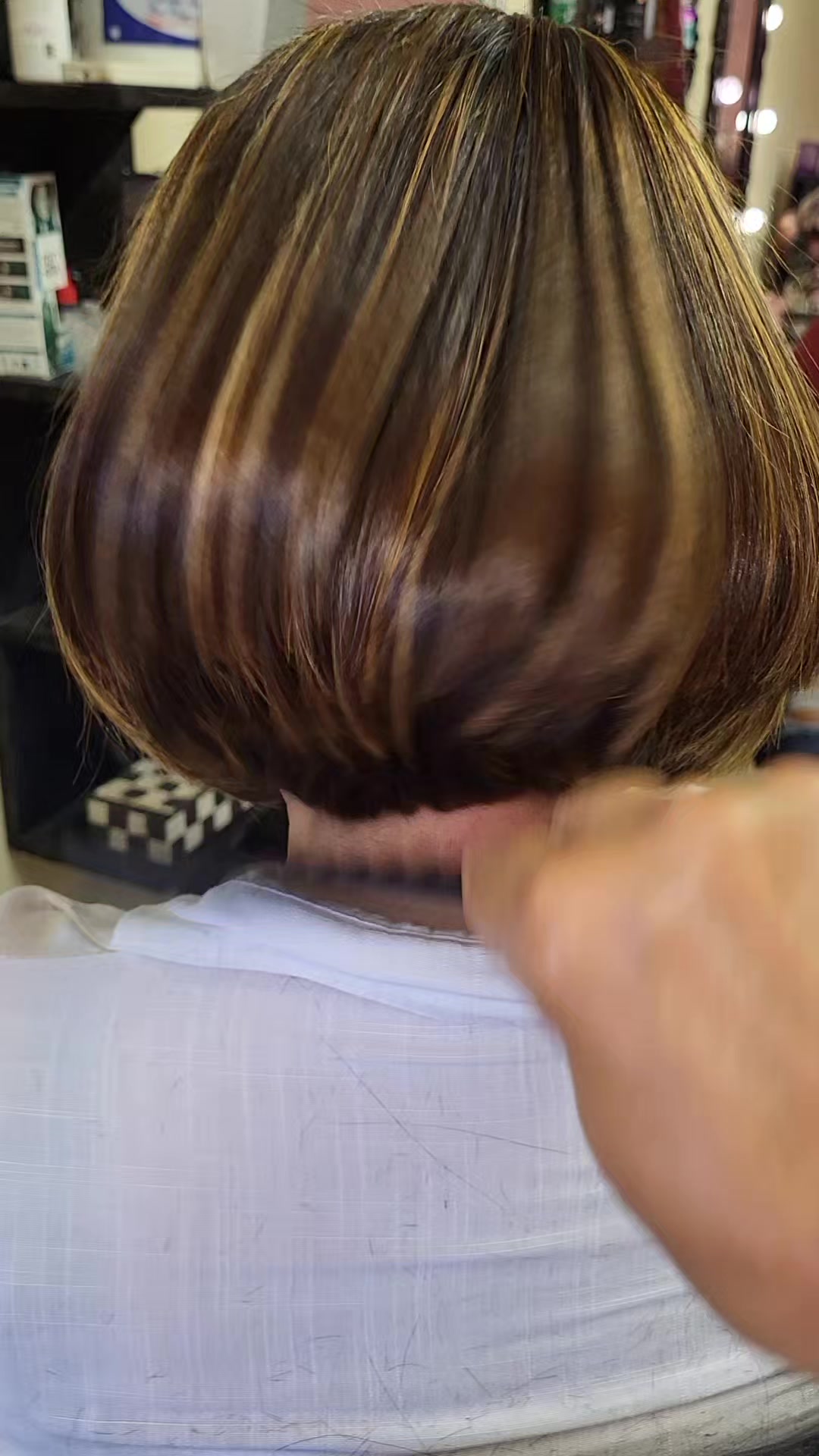 @The Yesit salon