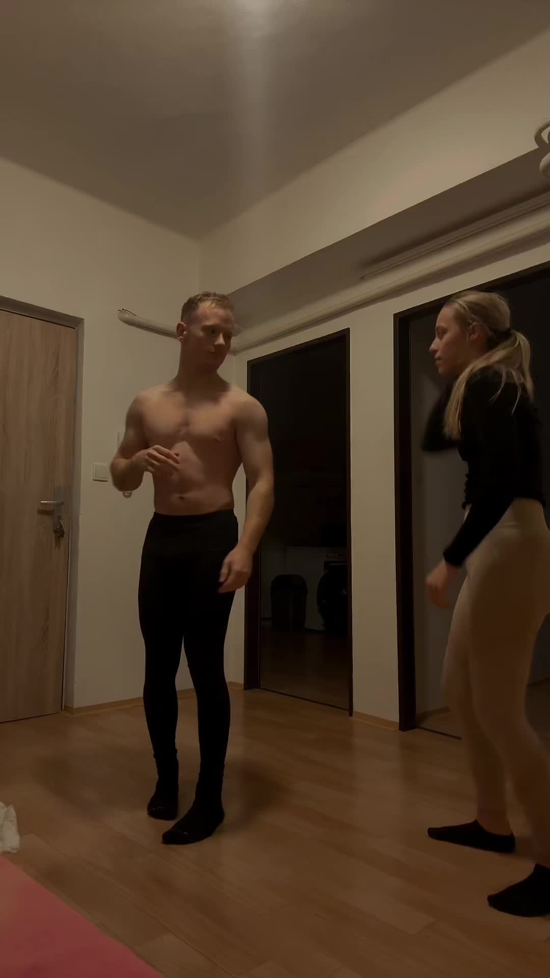 @_Nikkaa_20