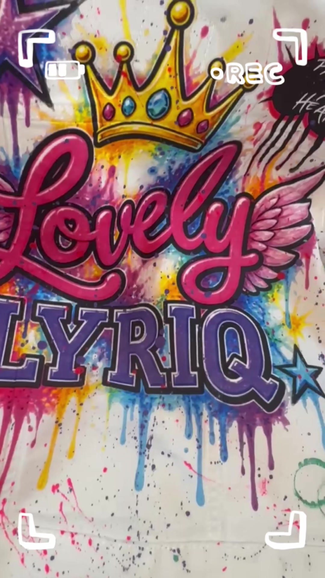 @LovelyLyriq