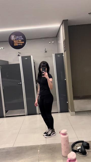 @Lo