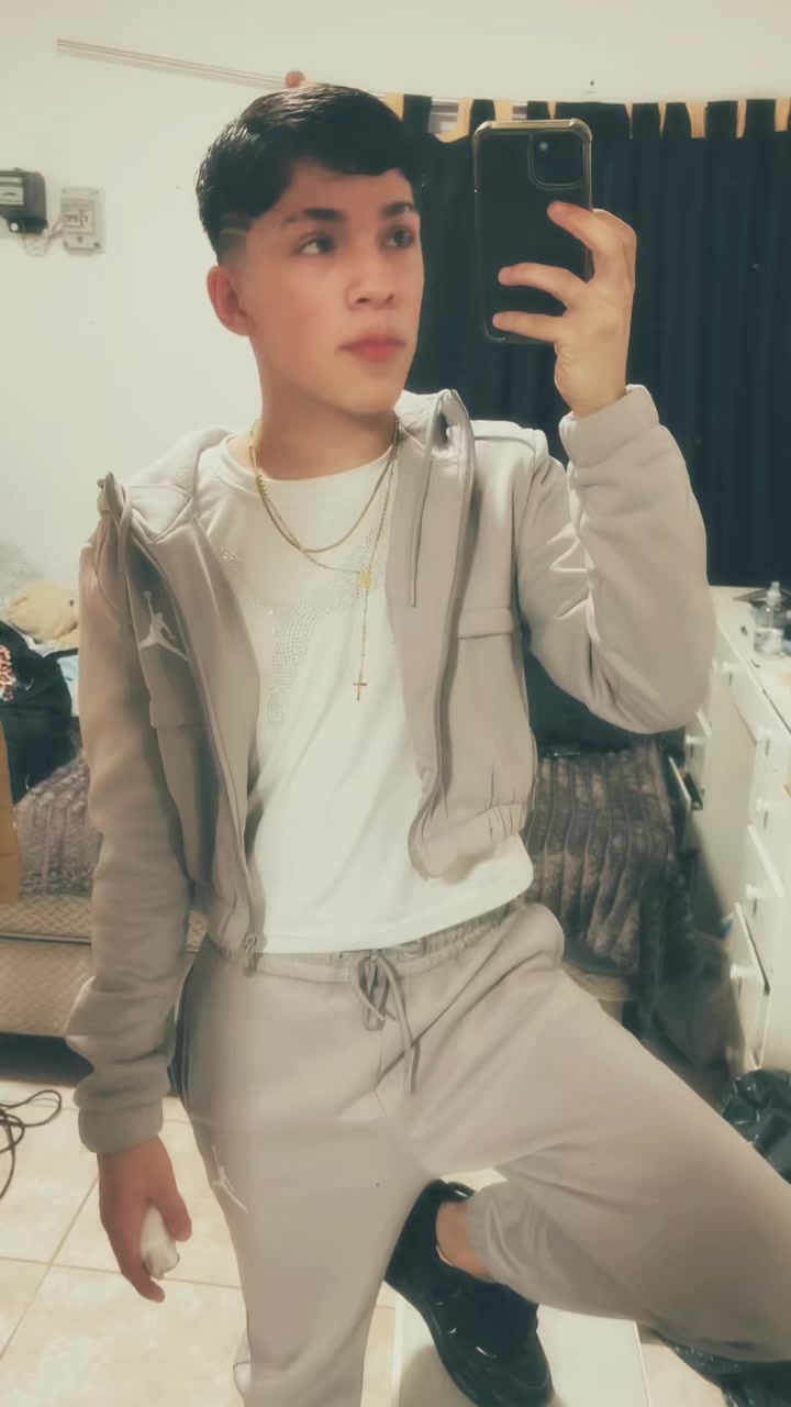 @alarconjere0_