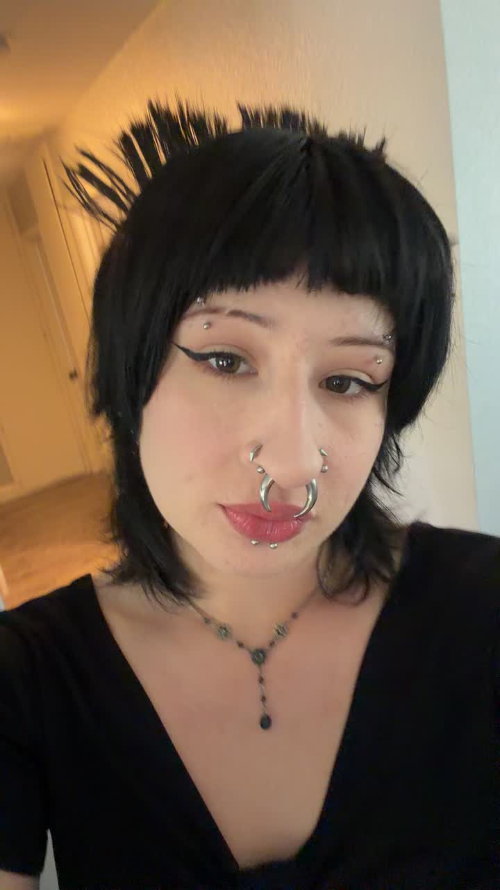 @🦷Sara🦴