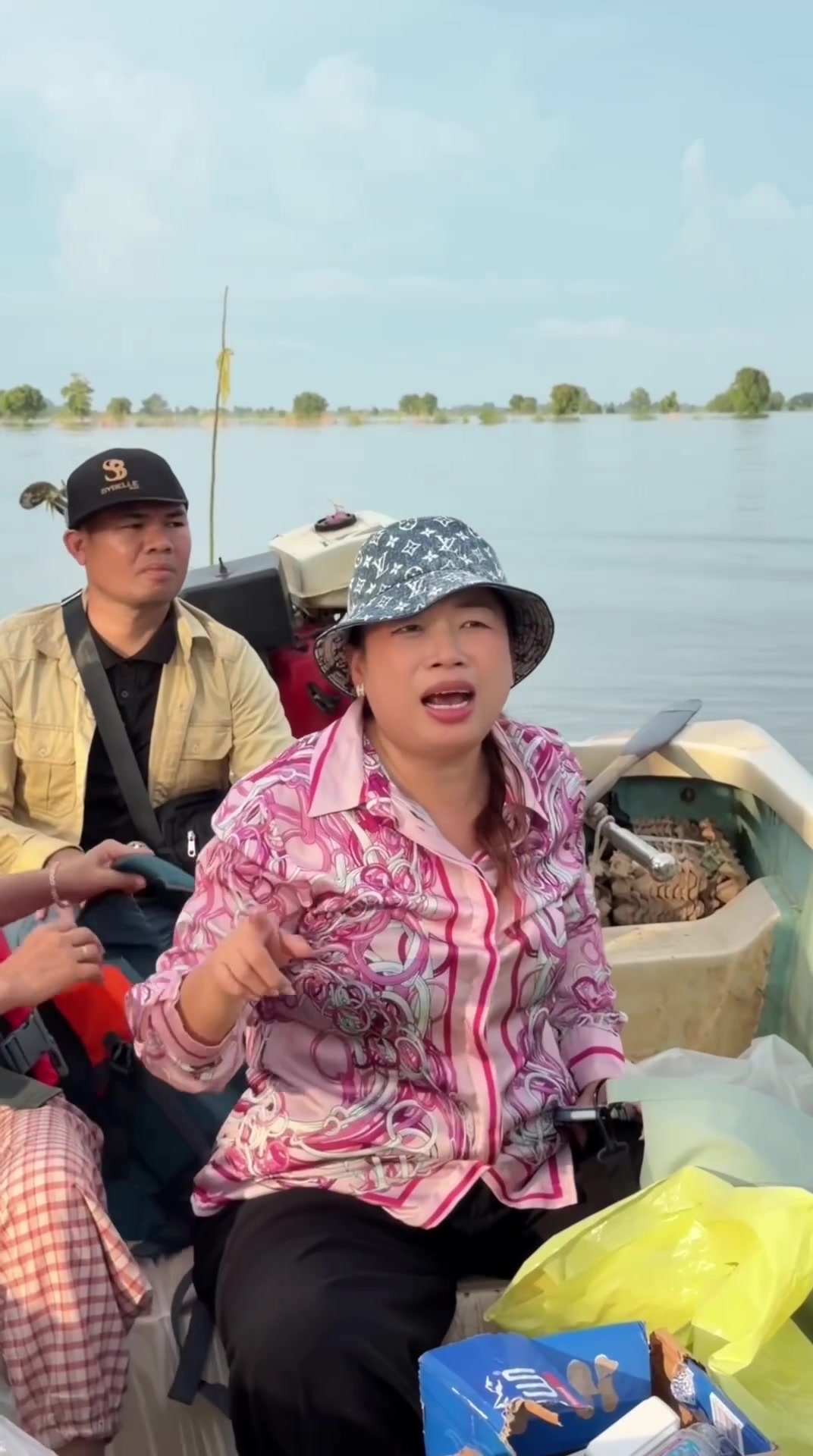 @Sok Reaksmey - សុខ រស្មី