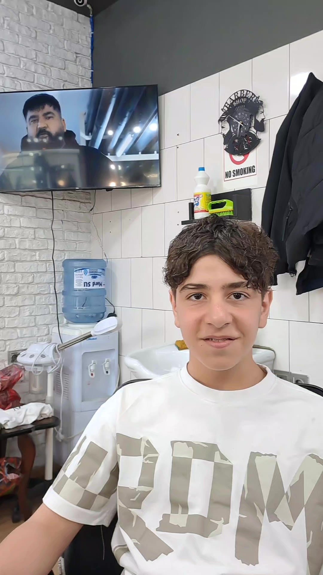 @Qasimbarber💈