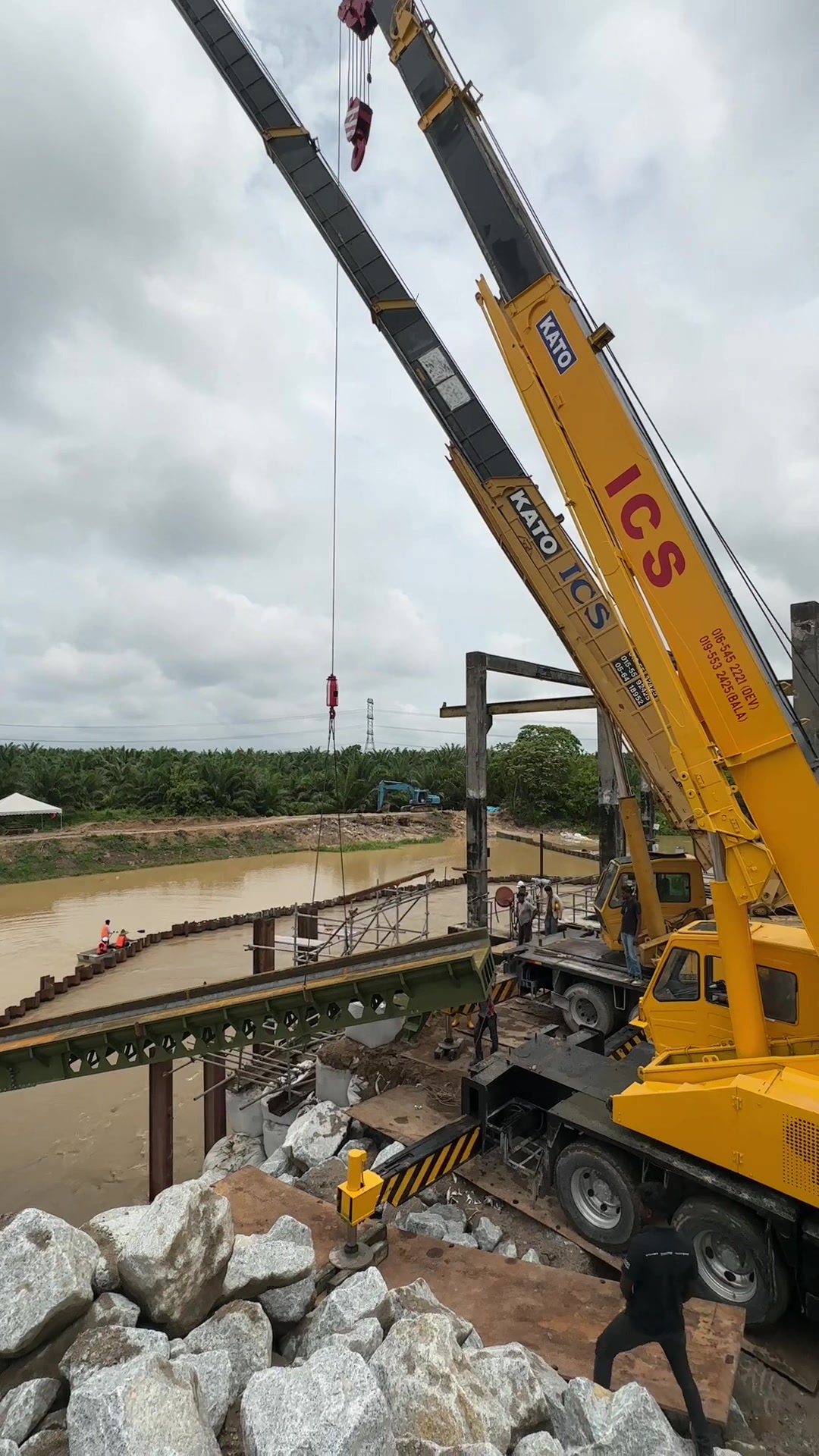 @Intan Crane service( ICS)